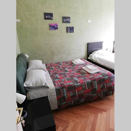 Ecce Roma Exterior foto