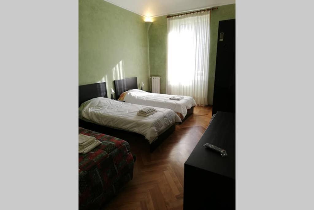 Ecce Roma Exterior foto